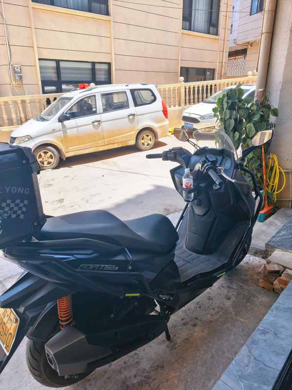 二手QJMOTOR鸿250