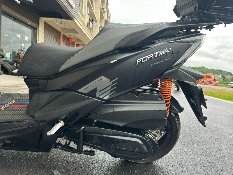 二手QJMOTOR鸿250