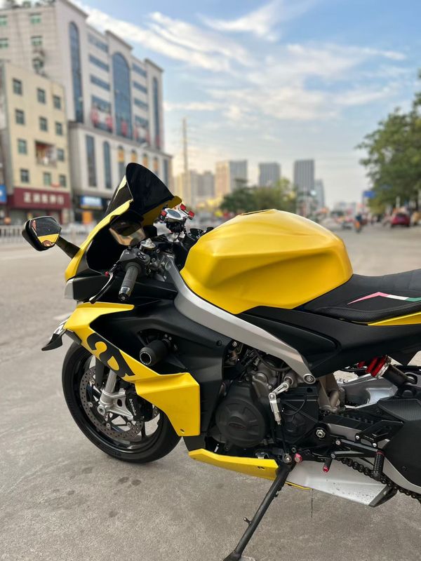 二手阿普利亚RS 660 
