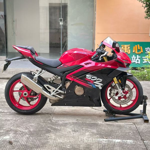 二手张雪机车500RR