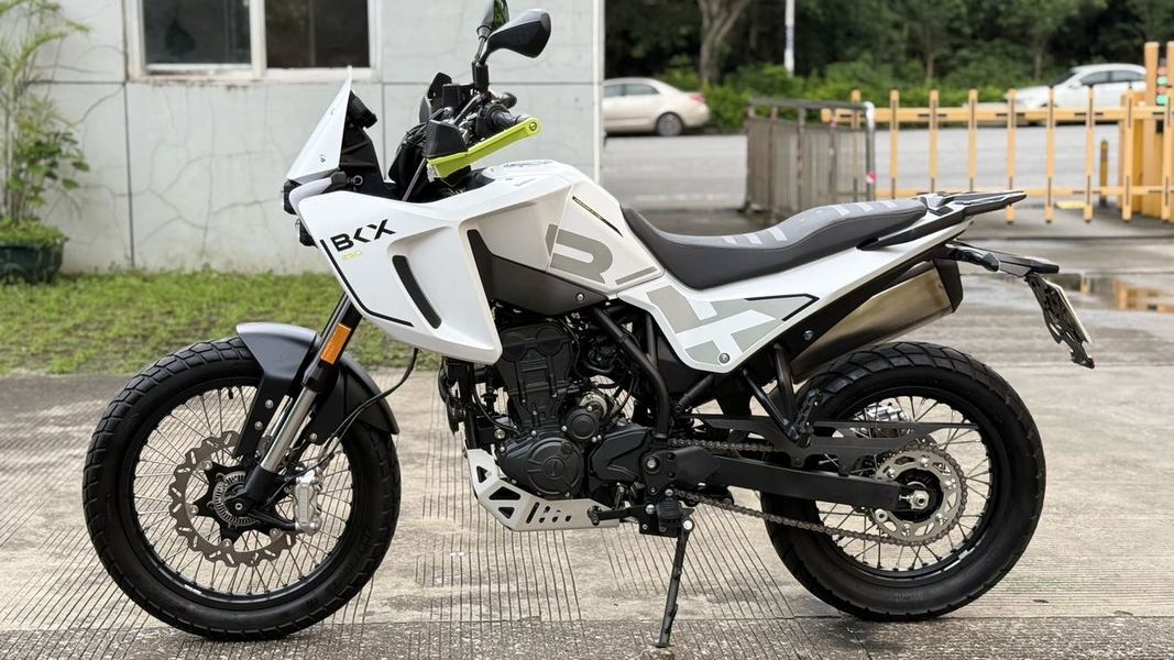 二手贝纳利BKX250