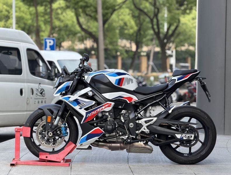 二手宝马M 1000 R