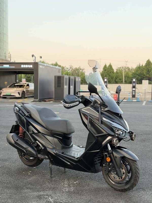 二手QJMOTOR鸿250