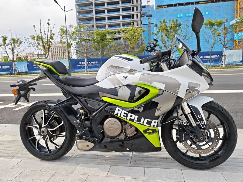 二手QJMOTOR赛250