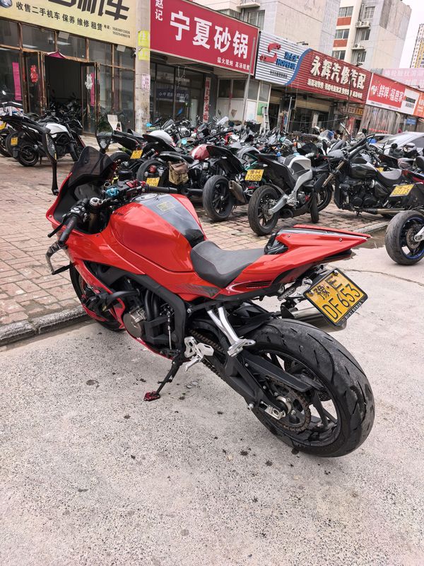 二手QJMOTOR赛800