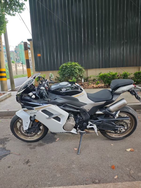 二手春风500SR VOOM
