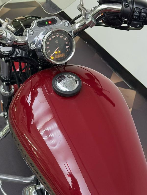 二手哈雷戴维森1200 Custom