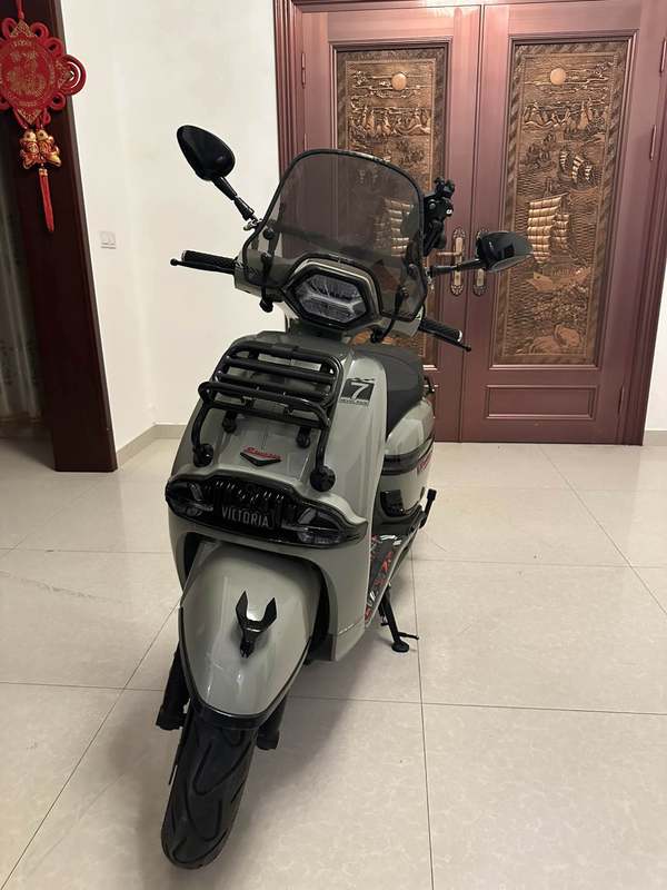 二手维多利亚Sixties 250Si