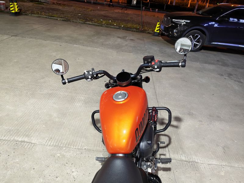 二手QJMOTOR闪300