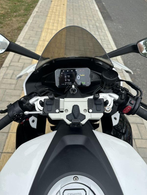 二手春风675SR-R