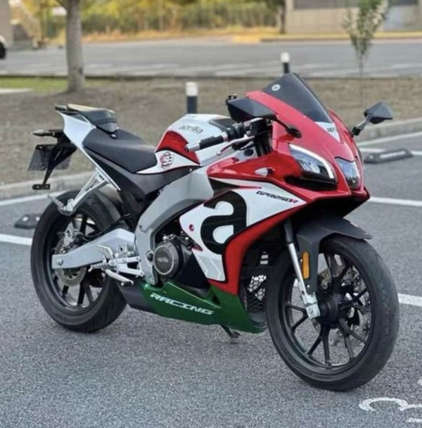 二手宗申阿普利亚GPR250R