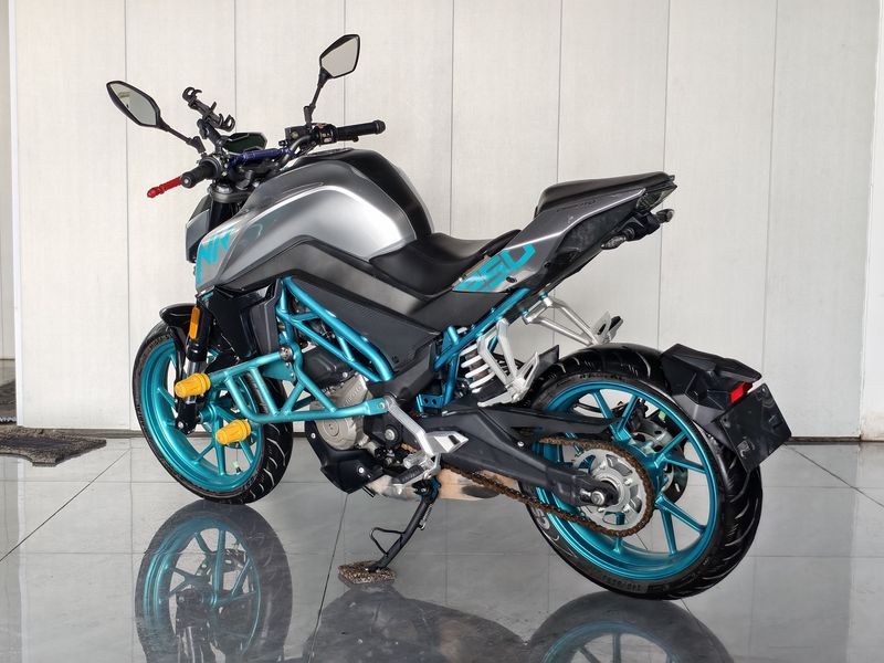 二手春风250NK