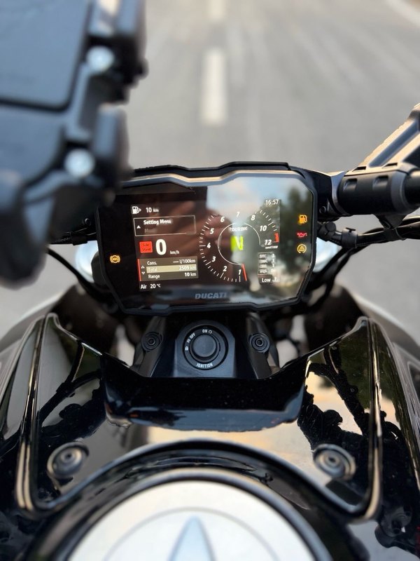 二手杜卡迪Diavel V4