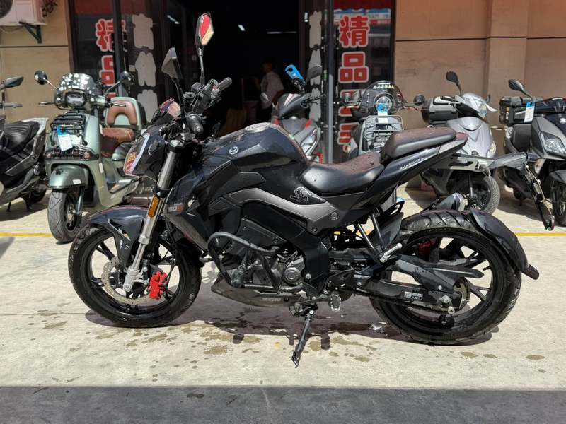 二手贝纳利小迅龙 BN150S
