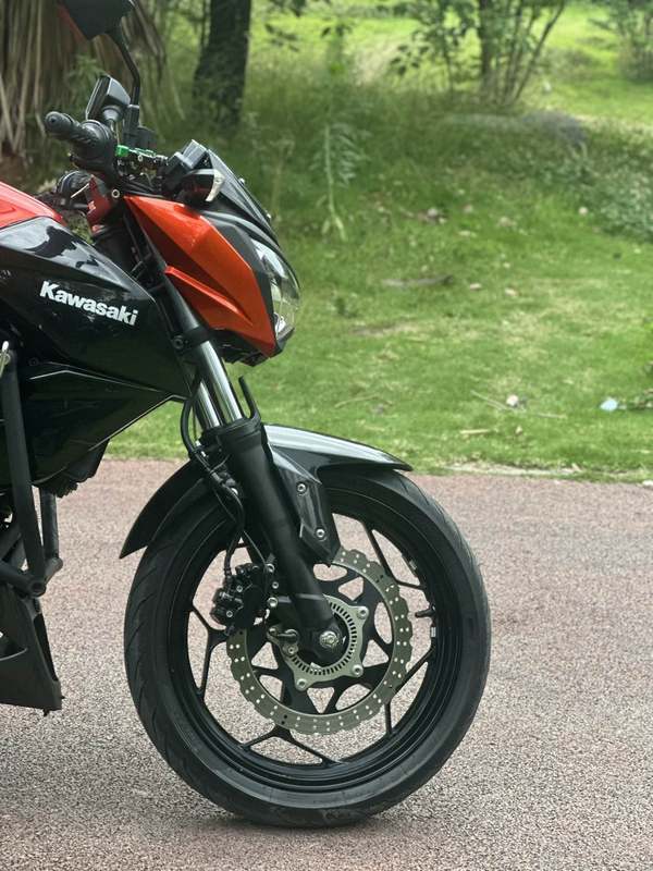 二手川崎Z 250 ABS