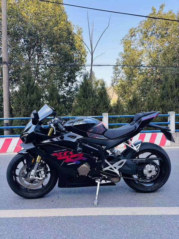 二手张雪机车500RR