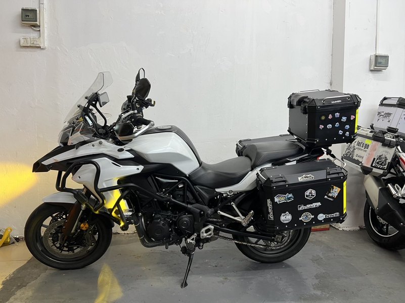 二手贝纳利金鹏 TRK502