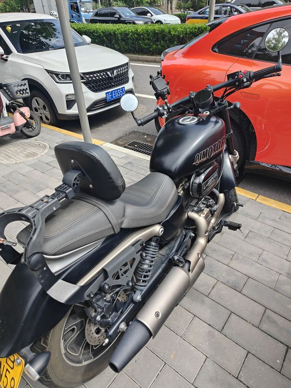 二手QJMOTOR闪350