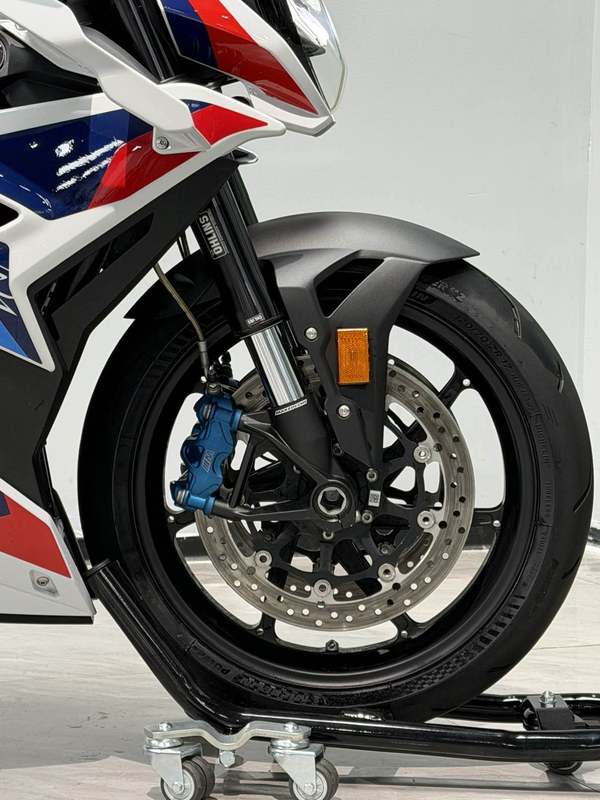二手宝马M 1000 R