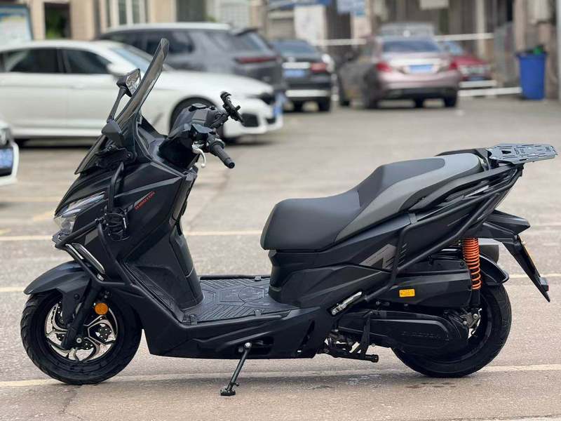 二手QJMOTOR鸿250