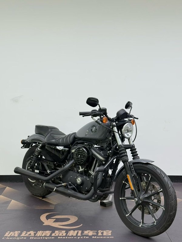二手哈雷戴维森Iron883 硬汉