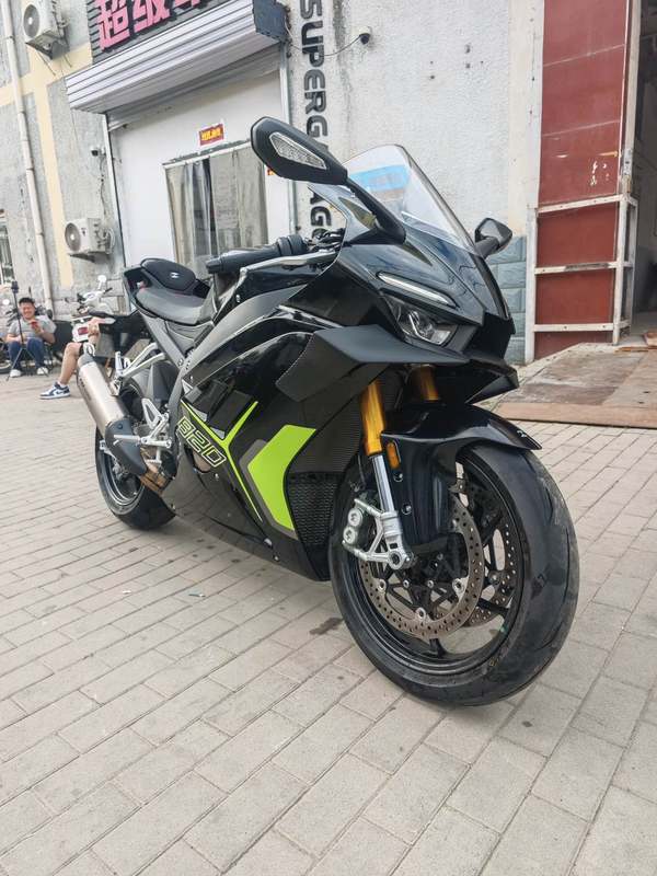 二手张雪机车820RR