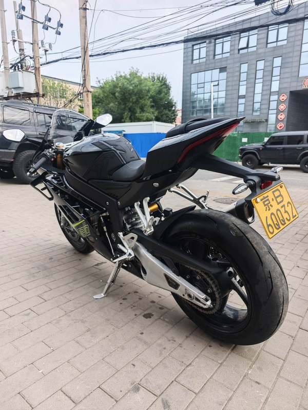 二手张雪机车820RR