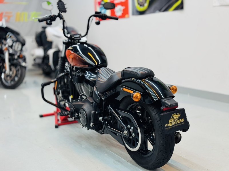 二手哈雷戴维森街霸 Street Bob