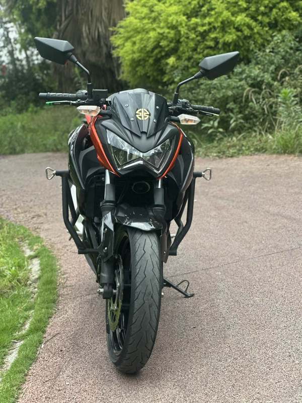 二手川崎Z 250 ABS