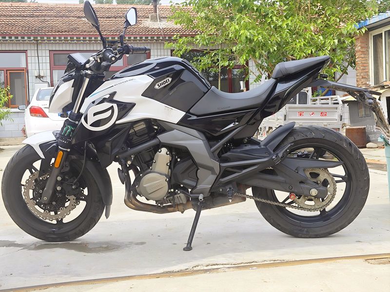 二手春风650NK