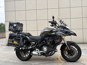 二手贝纳利金鹏 TRK502