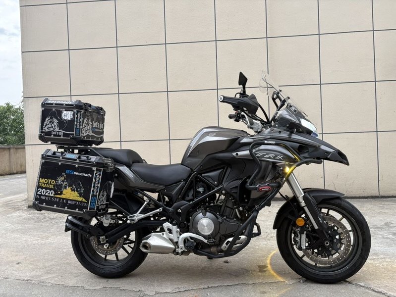 二手贝纳利金鹏 TRK502