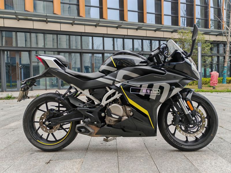 二手春风250SR