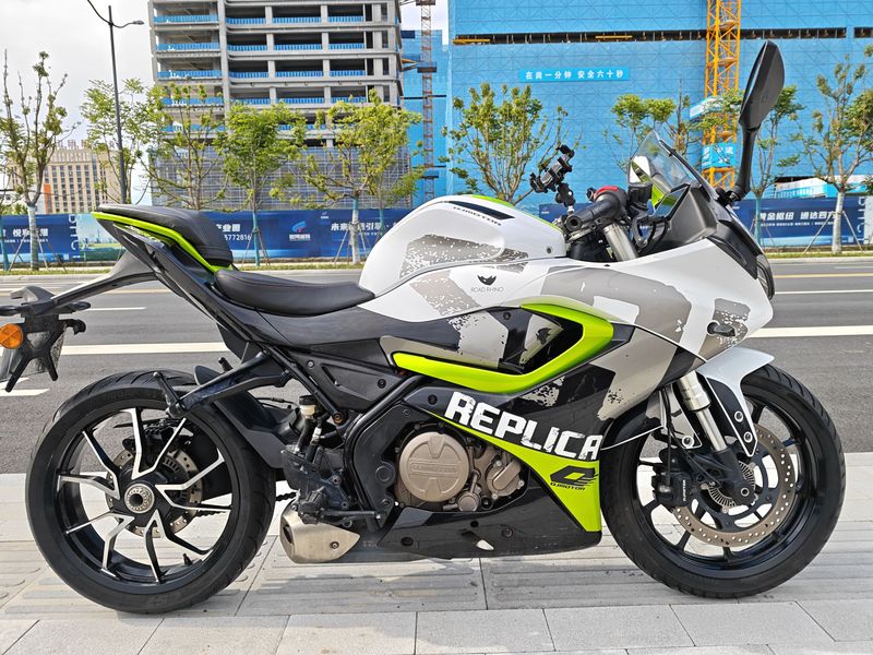 二手QJMOTOR赛250