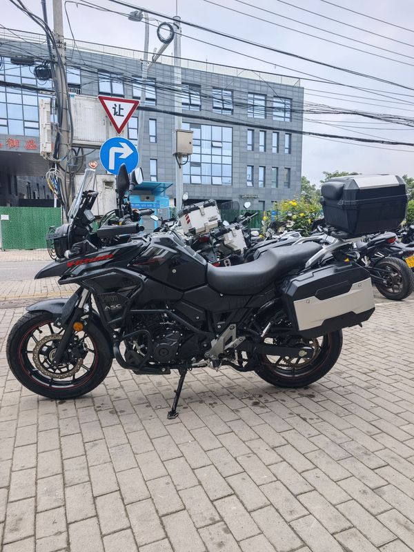 二手豪爵铃木DL250