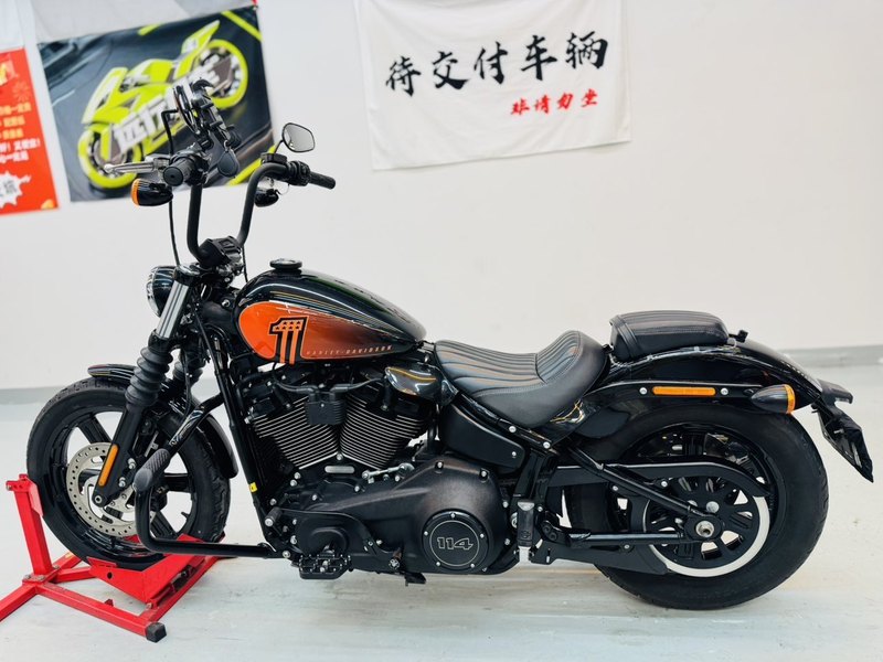 二手哈雷戴维森街霸 Street Bob