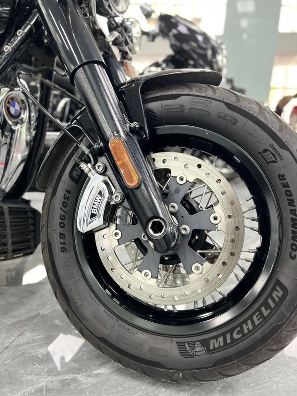 二手宝马R 18