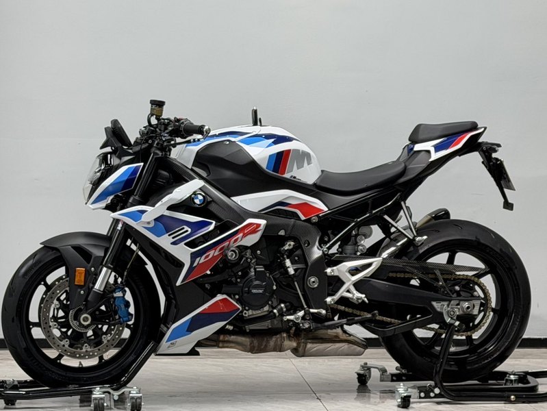 二手宝马M 1000 R