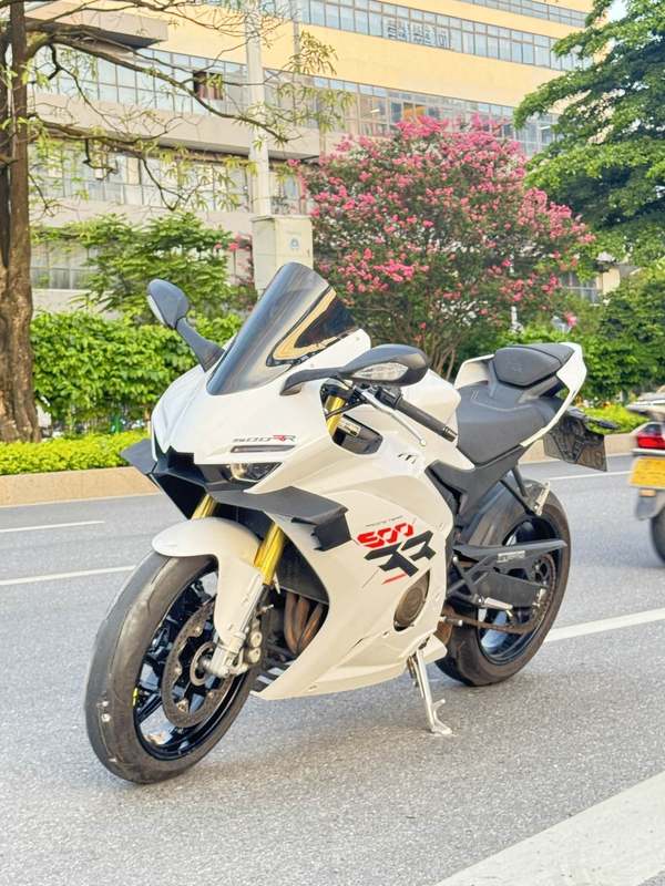 二手张雪机车500RR