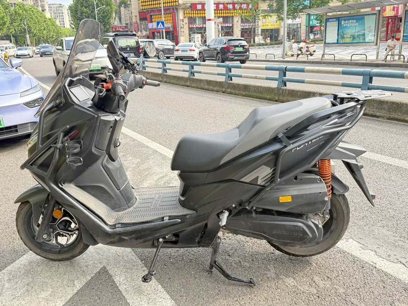 二手QJMOTOR鸿250