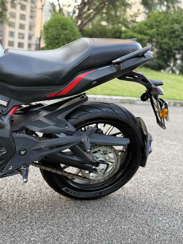 二手贝纳利蓝宝龙 BN302S