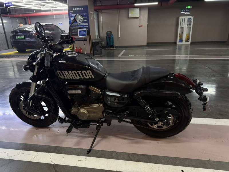 二手QJMOTOR闪300