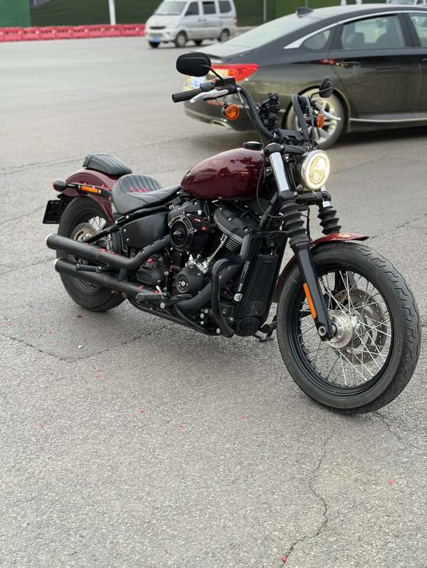 二手哈雷戴维森街霸 Street Bob