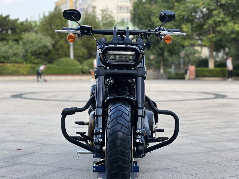 二手哈雷戴维森肥霸 Fat Bob