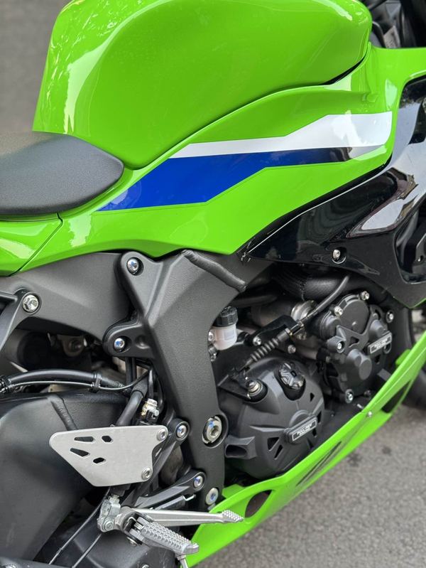 二手川崎Ninja ZX-6R 