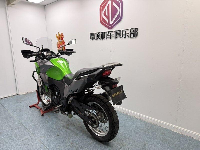 二手川崎Versys-X 300 