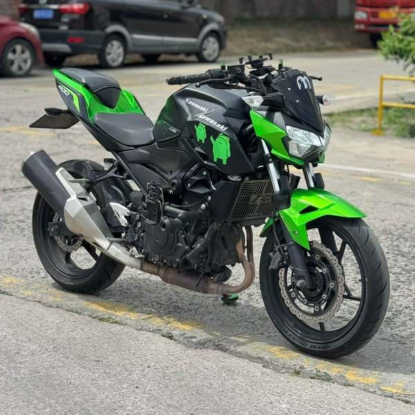二手川崎Z400