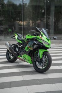 二手川崎ZX-4R
