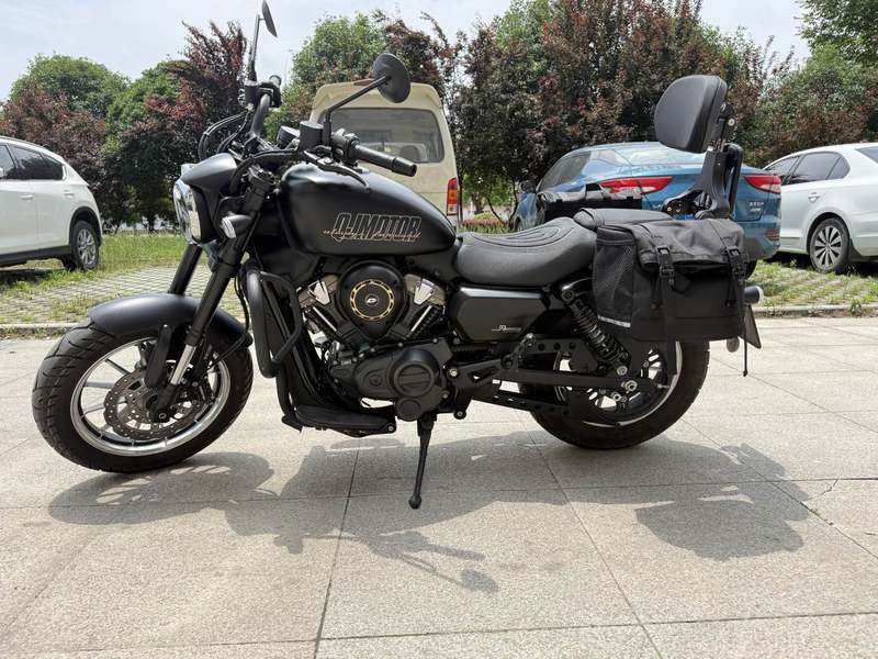 二手QJMOTOR闪300