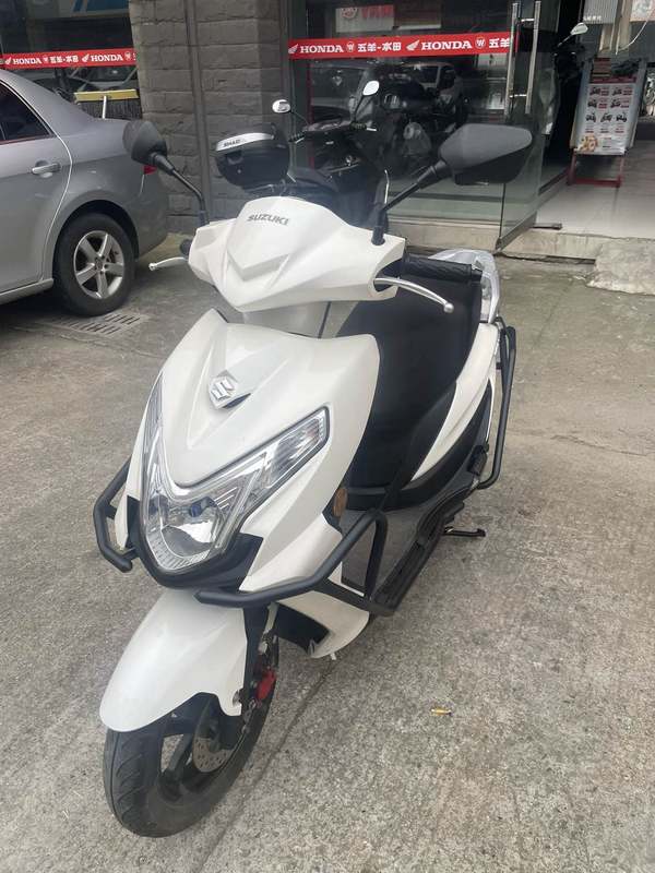 二手济南铃木优驿 UE125T